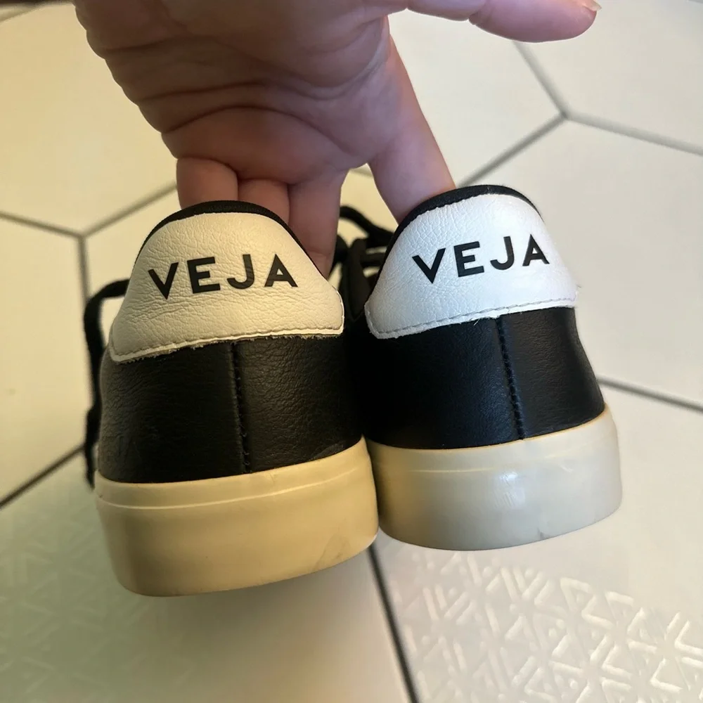 Veja Campo Easy Two Tone Leather Black and White Sneakers 41 10 - Picture 7 of 8